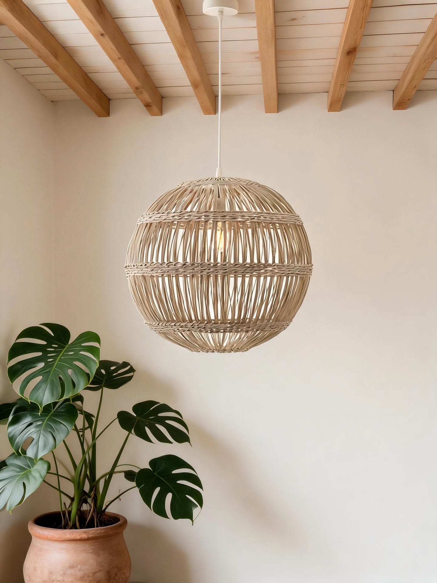Givre Handwoven Rattan Pendant Light